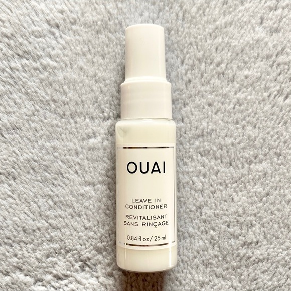 5/$25 🎆 NEW Ouai Leave - in Conditioner 0.84 oz - Picture 1 of 6
